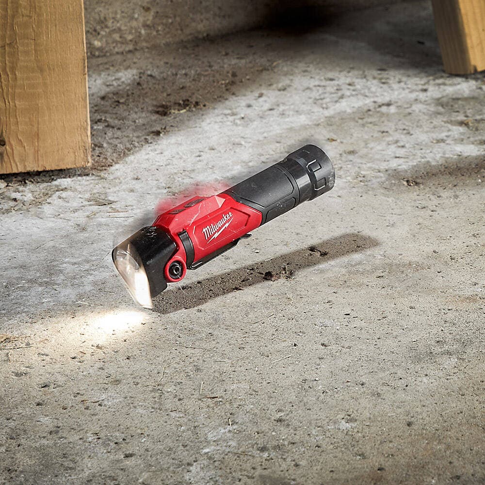 Milwaukee L4PWL-201 Usb İle Şarj Edilebilir Led Fener — görsel 3