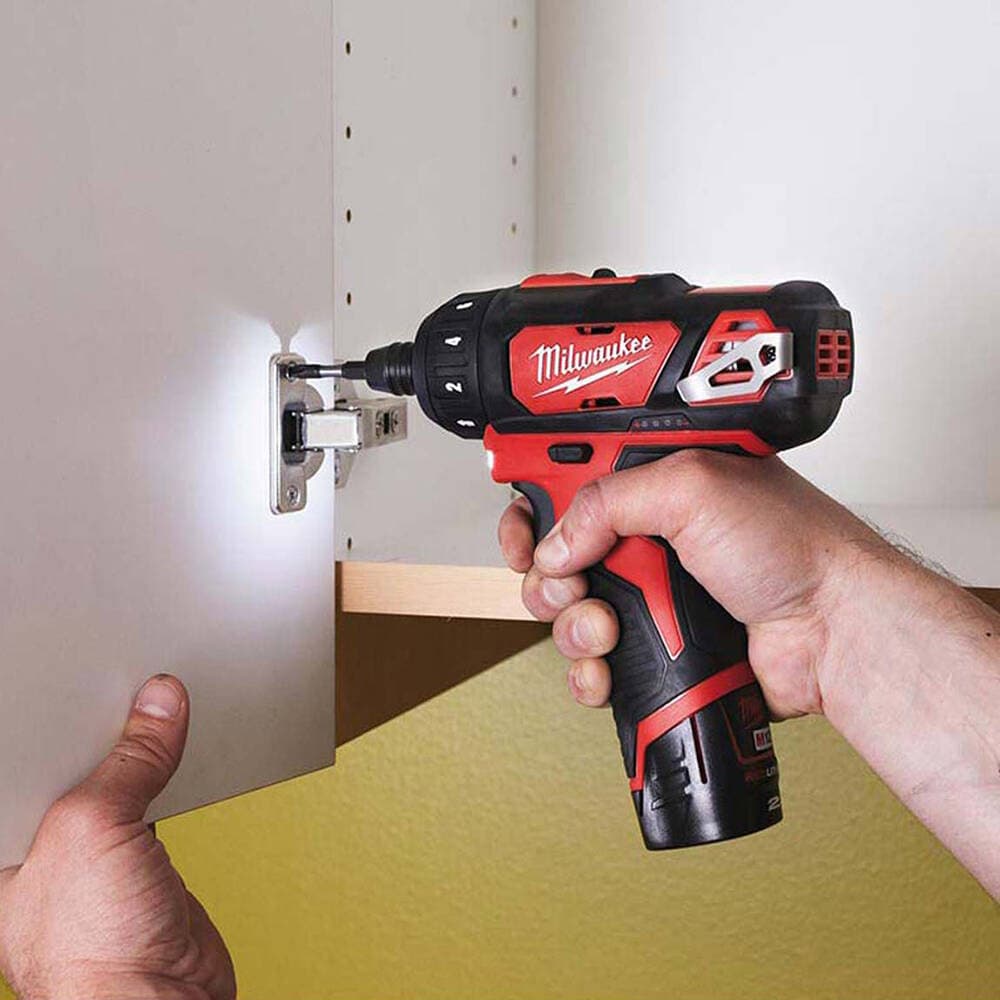 Milwaukee M12 BD-202C 1/4" Akülü Vidalama