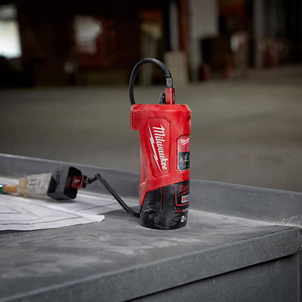 Milwaukee M12 TC Usbli Seyahat Şarjı — görsel 4
