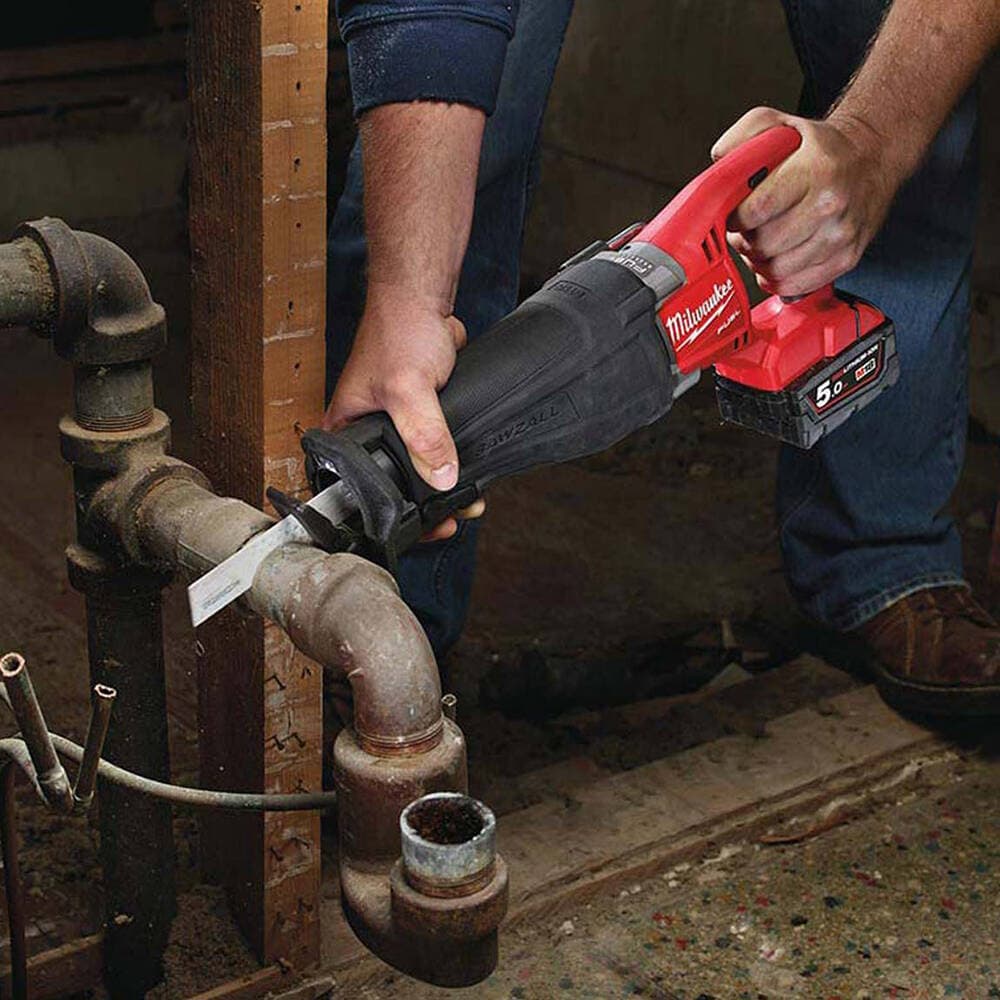 Milwaukee M18 CSX-502X Akülü Kılıç Testere