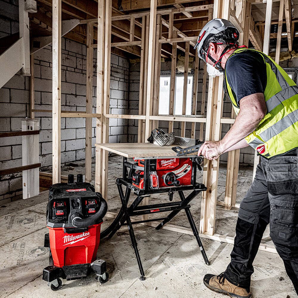 Milwaukee M18 F2VC23L-0 Akülü Süpürge — görsel 3