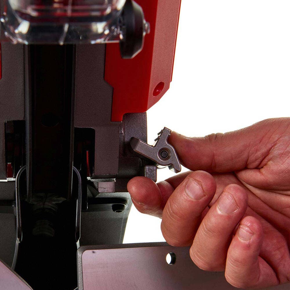 Milwaukee M18 FMS254-0 Cordless Square Kesme — image 4