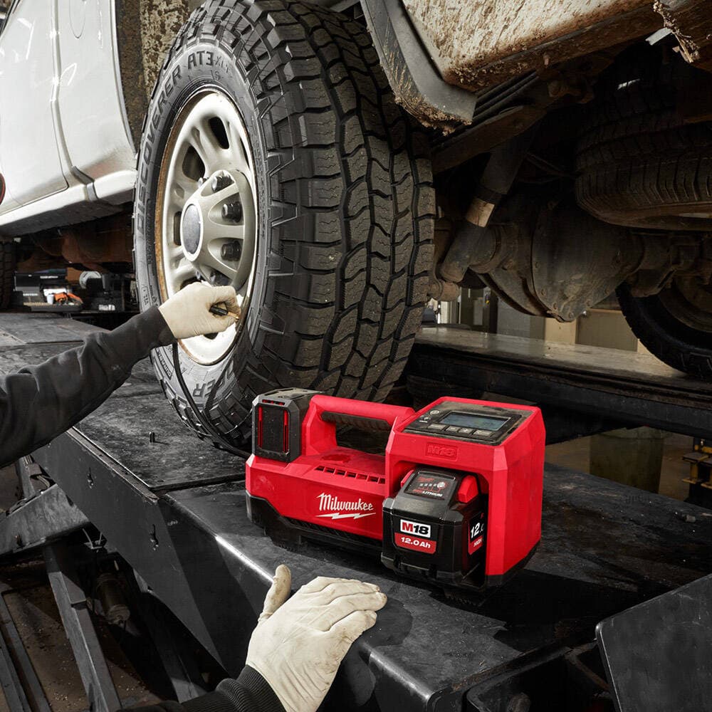 Milwaukee M18 BI-0 Akülü Hava Pompası — görsel 3