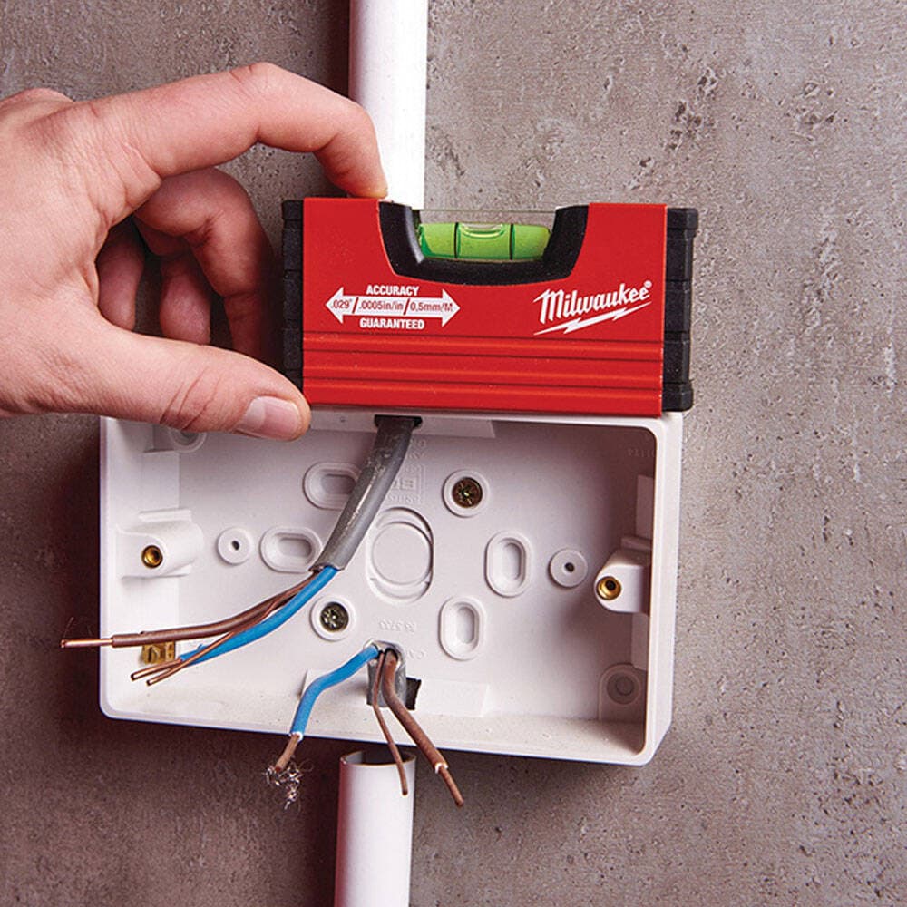 Milwaukee 10 cc Minibox Su Terazisi — görsel 4