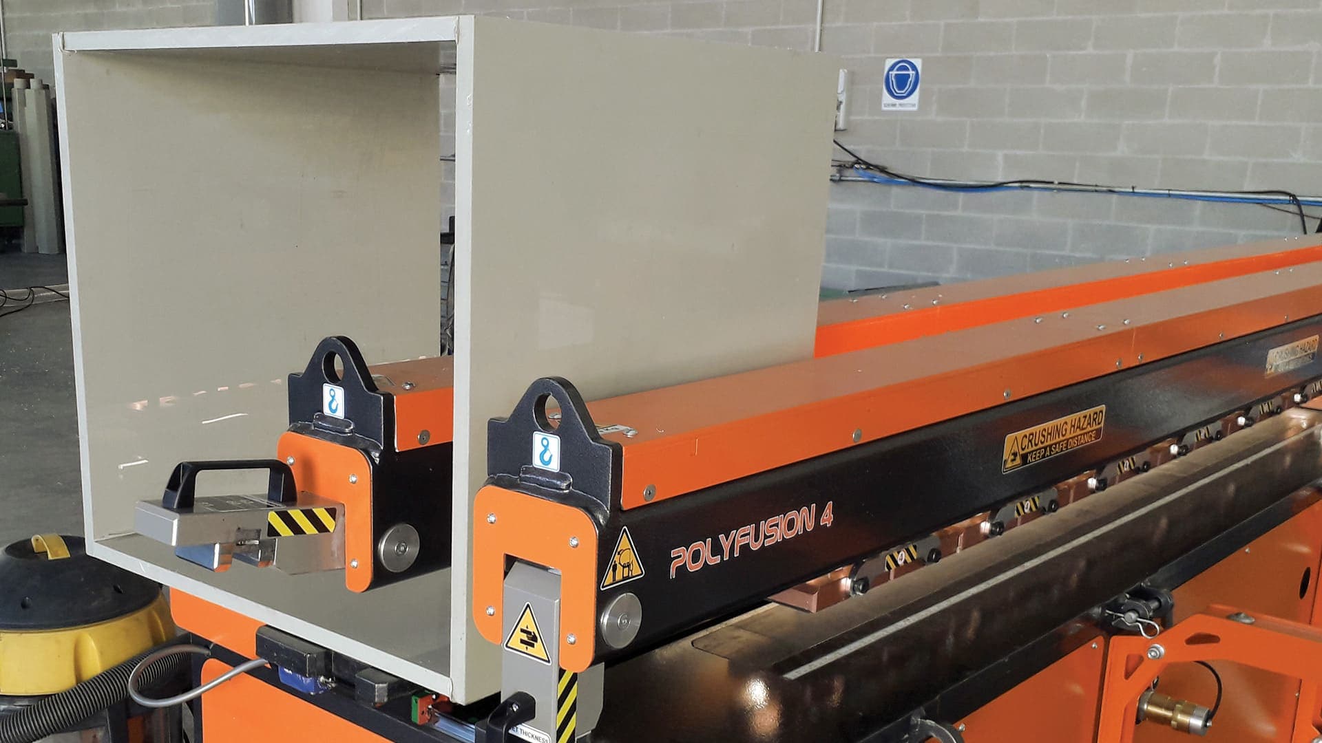 Ritmo Polyfusion 4 CNC Pneumatic Sheet Welding Machine 4050 mm — image 11