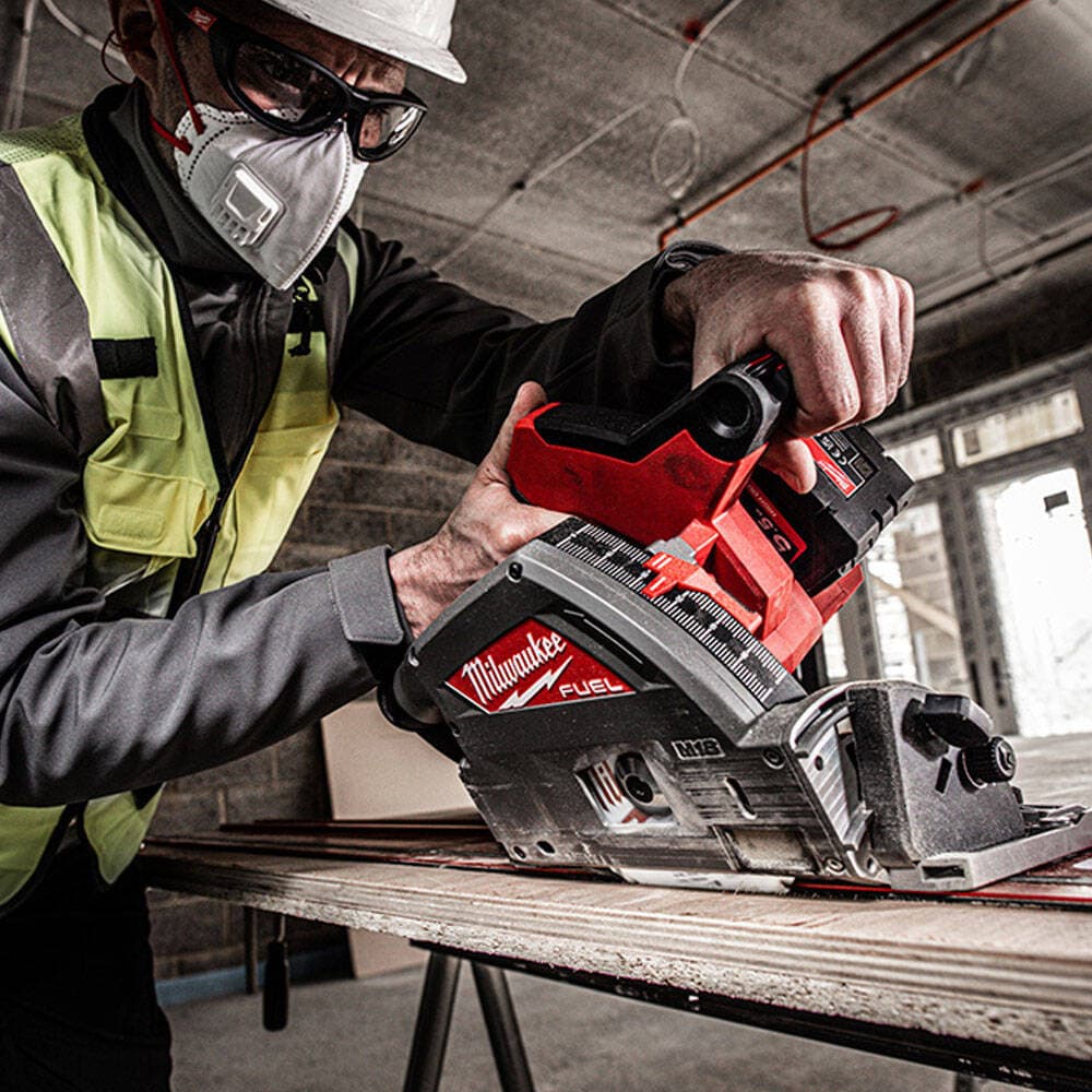 Milwaukee 15'li FPP2 Valfli Katlanabilir Solunum Maksesi