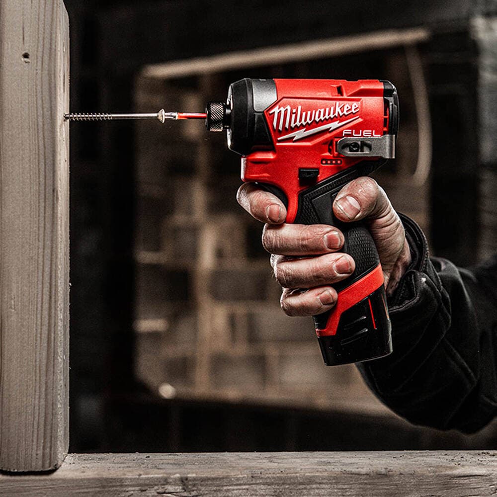 Milwaukee M12 FID2-202X Akülü Darbeli Matkap (Hex 1-1/4 Girişli)