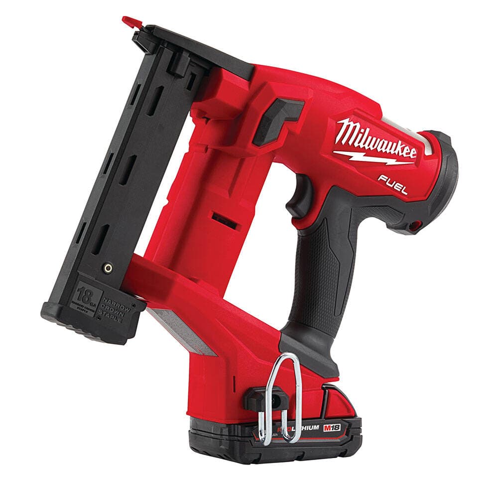 Milwaukee M18 FNCS18GS-202X Akülü Çivi Çakma Makinesi