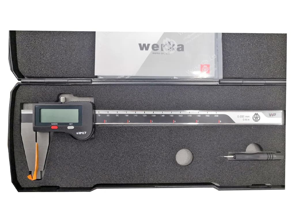 Werka IP67 Long-Jaw Digital Caliper 200 x 0.01 mm W2243-200